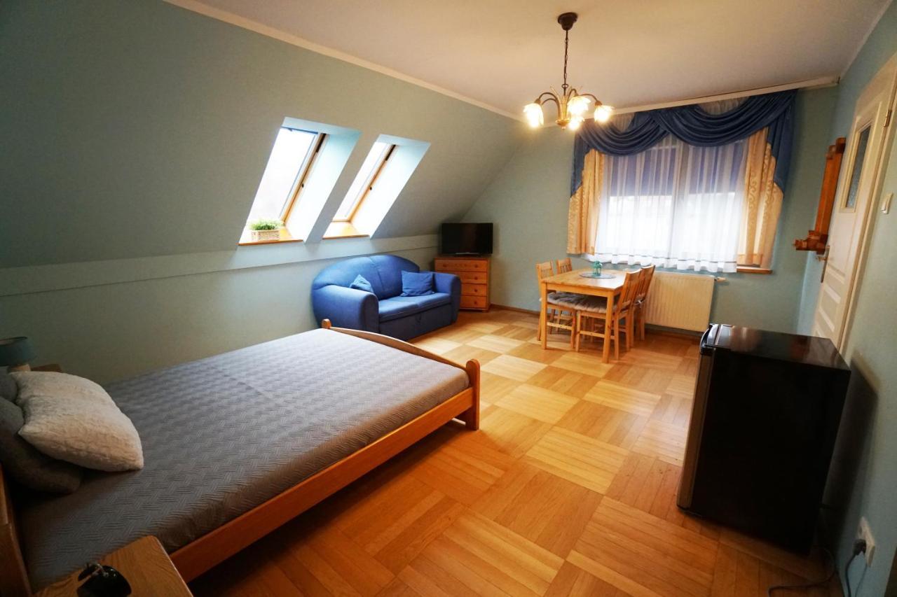 Bed and Breakfast Willa Nad Oczkiem Свиноуйсьце Экстерьер фото